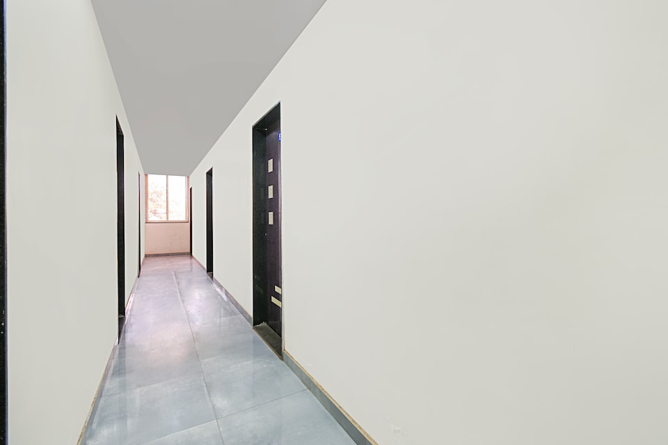 SPOT ON Sai Sidhi Lodge, Hadapsar Pune, Pune