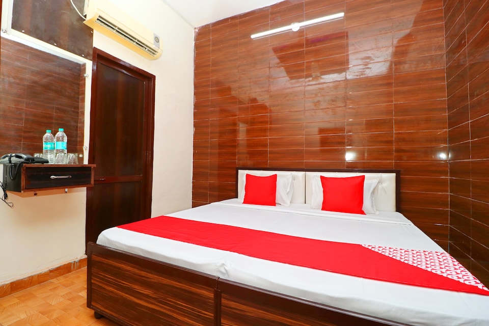 OYO 37097 Raj Apartments, Jalandhar, Jalandhar