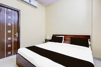 Hotel O Rohini Sector 18 Metro Station Formerly Mohit Plaza