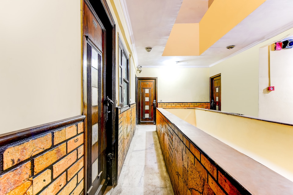 SPOT ON 37117 Hotel City Heart, Paharganj Delhi, Delhi