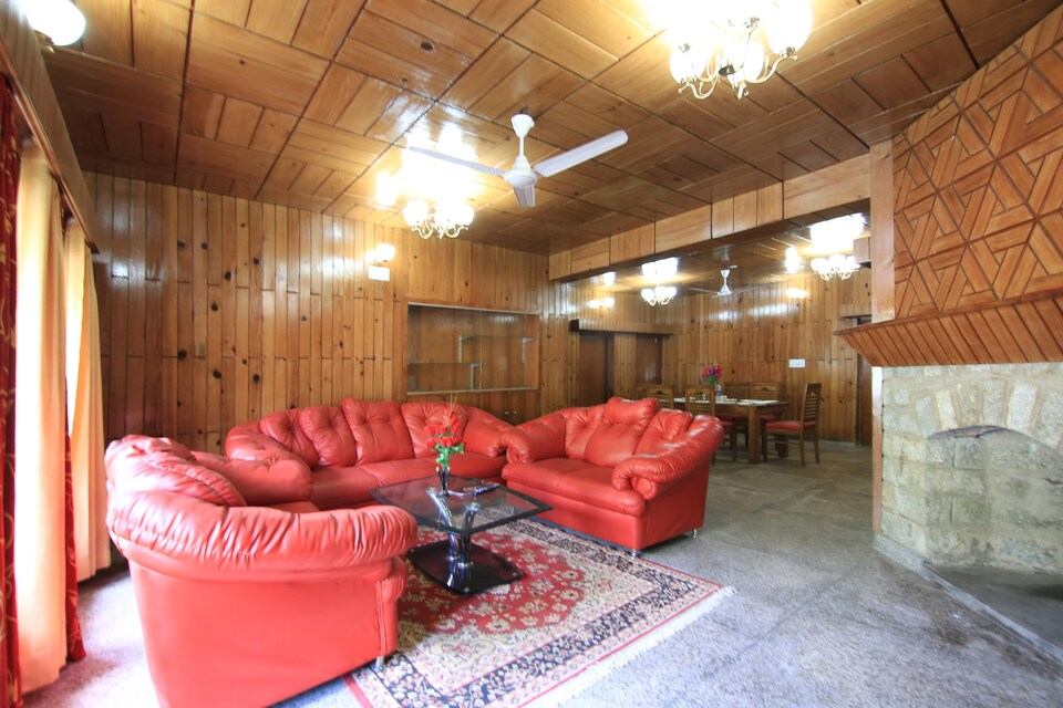 OYO Home 37121 Rampur Luxury Villa, NH 21 Manali, Manali