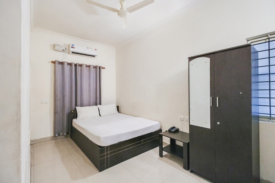 SPOT ON 37135 Paradise Suites, BTM Madiwala Bangalore, Bangalore
