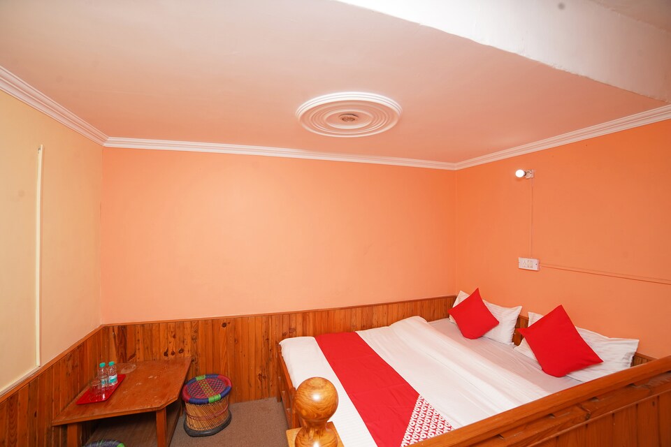 OYO 37141 Pathik Resort, Mukteshwar, Mukteshwar