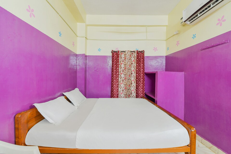 SPOT ON 37145 Sri Venkateswara Deluxe Lodge, Kanipakam, Chittoor