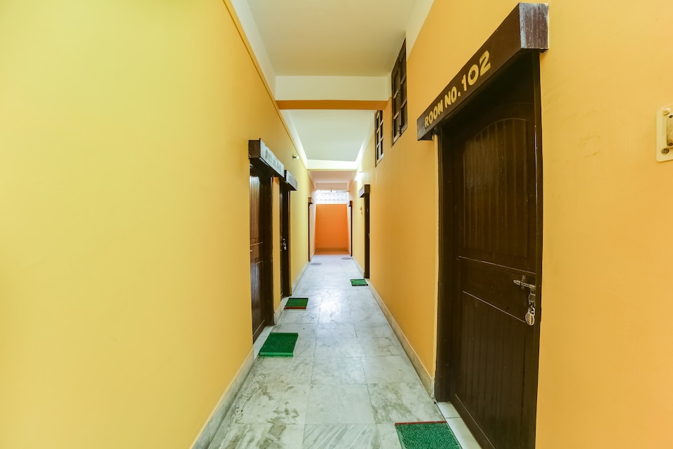 Hotel O Viraat, Paharganj Delhi, Delhi