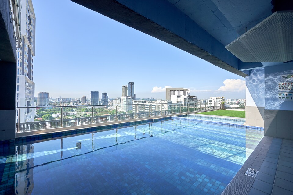 OYO Home 1048 Exclusive 1BR Avenue D' Vogue, Section 13, Petaling Jaya