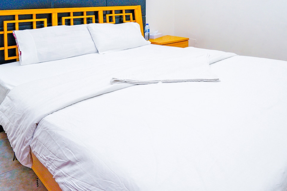 OYO 177 Al Ammari Hotel, Deira, Dubai