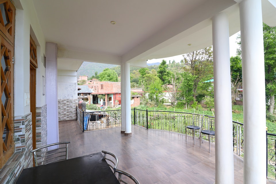 OYO 37186 Hotel Swasthika, Dharamshala, Dharamshala