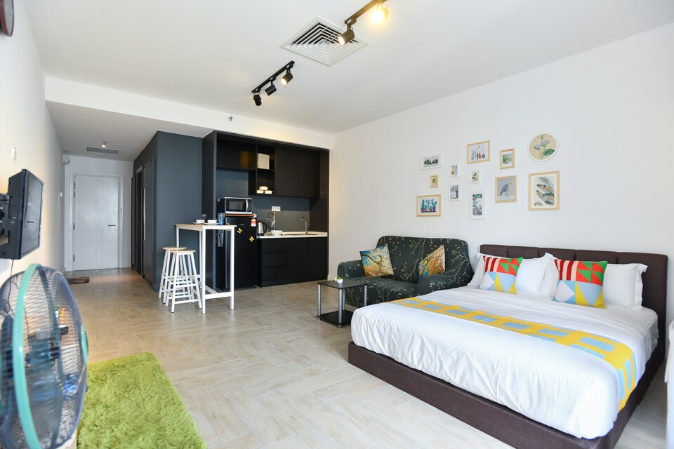 OYO Home 1050 Exclusive 1BR Empire City Marriot, Damansara Perdana, Petaling Jaya