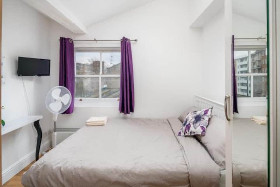 OYO Home Camden Town Studios, Camden London, London