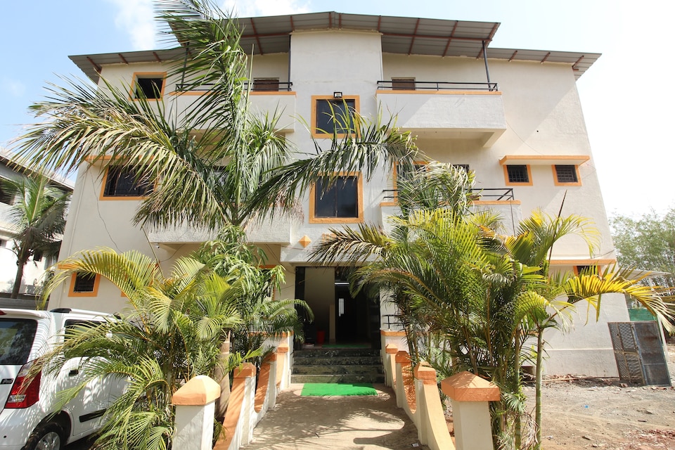 SPOT ON 37198 Matoshree Niwas, SPOT ON Lonavala, Book @ ₹636 - OYO