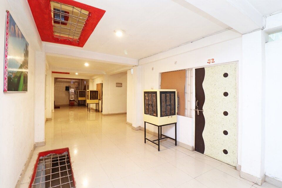 SPOT ON 37206 Hotel Vaibhav, Jaunpur, Jaunpur