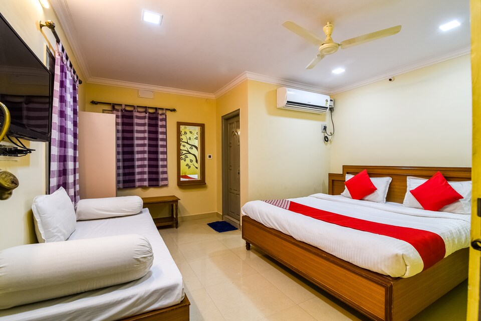 OYO 37221 Pujitha Residency, Kanipakam, Chittoor