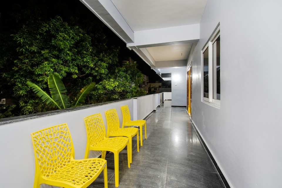 Capital O 37222 Kiran'S Pride Service Apartment, Ramavarappadu Ring Road Vijayawada, Vijayawada