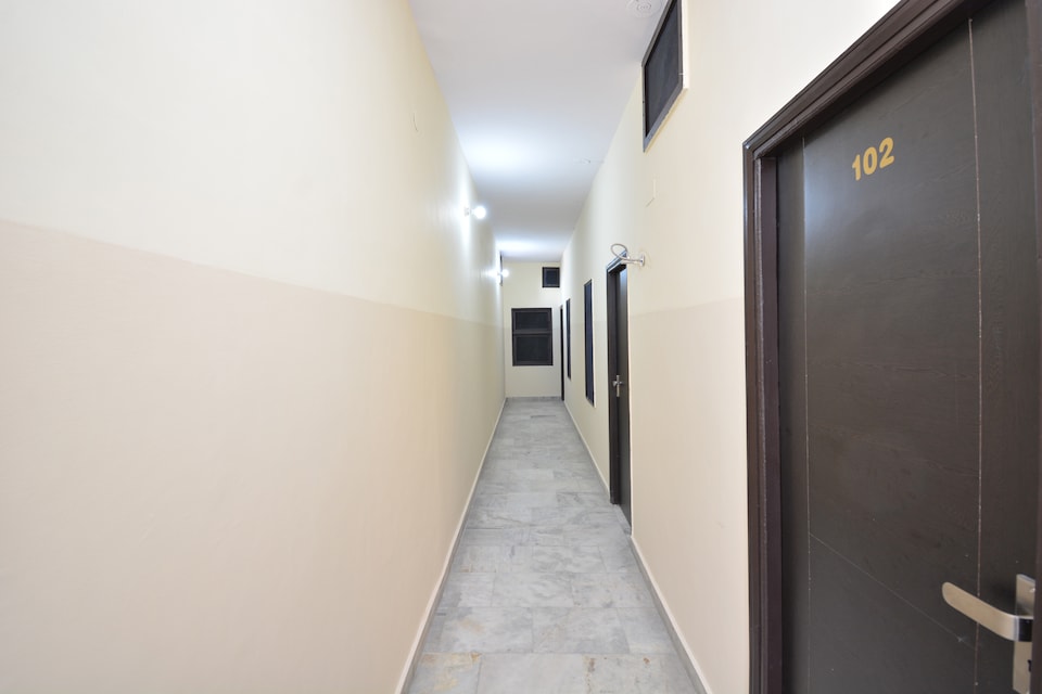 OYO 37226 Jass Stays, Civil Lines Ludhiana, Ludhiana