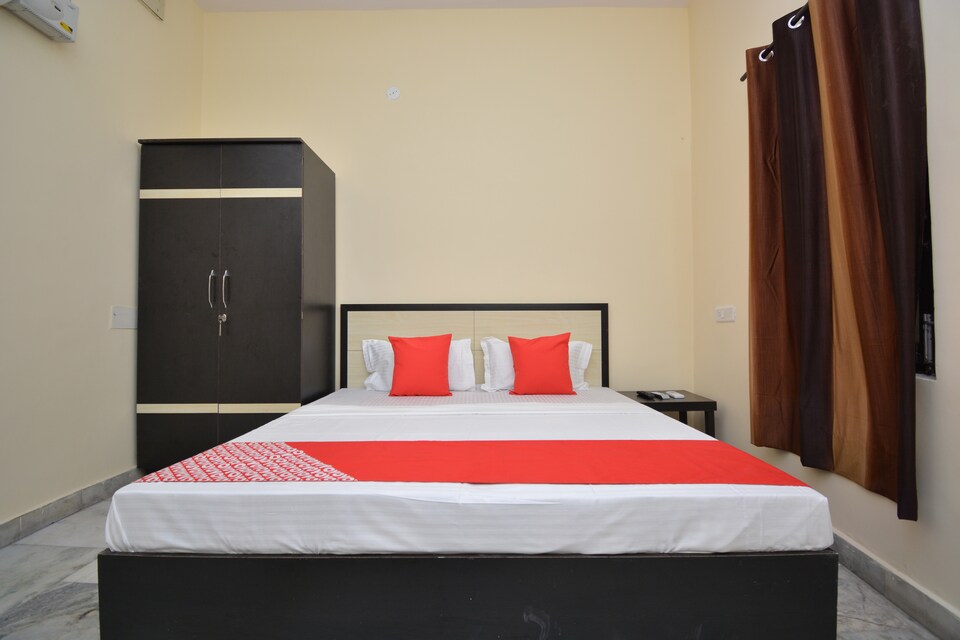 OYO 37226 Jass Stays, Civil Lines Ludhiana, Ludhiana