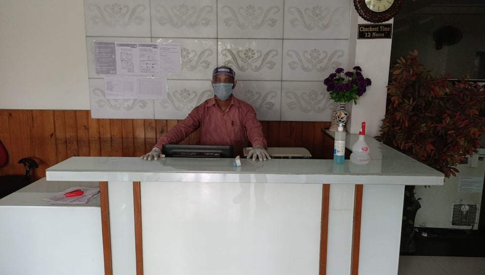 Capital O 37231 Nest Inn, Gomti Nagar Lucknow, Lucknow