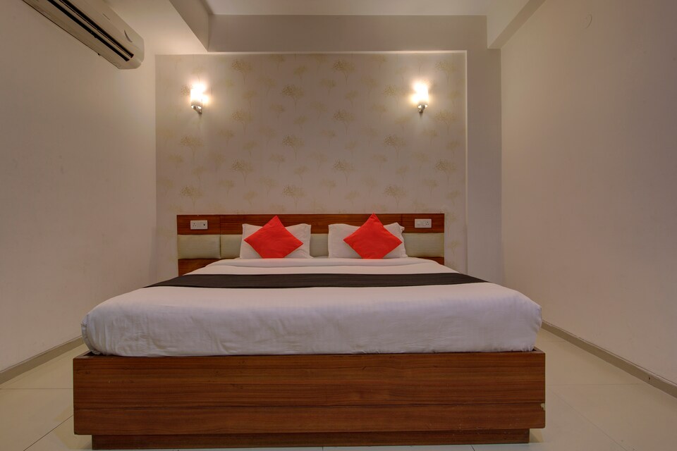 Capital O 37231 Nest Inn, Gomti Nagar Lucknow, Lucknow