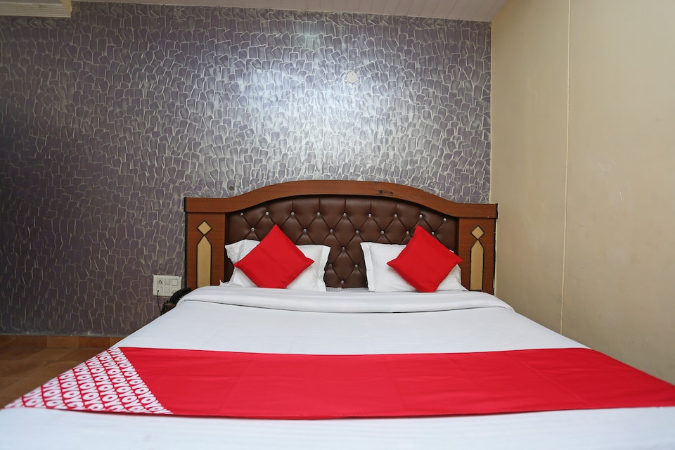 OYO 37232 Hotel Kings Inn, Bhupatwala Haridwar, Haridwar