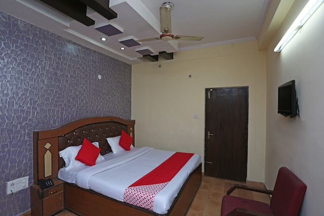 Hotel  O Kings Inn