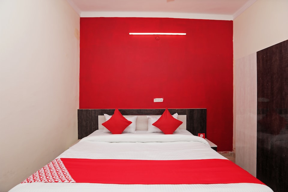 OYO New Hotel Swastik, Ghaziabad City, Ghaziabad