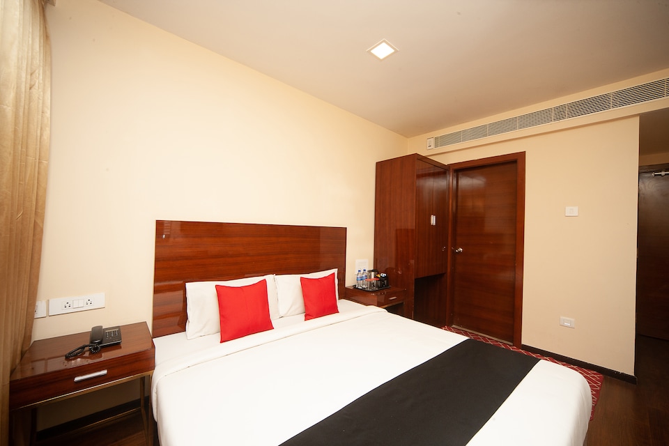 Capital O 37252 Raahat Inn, Guindy Chennai, Chennai