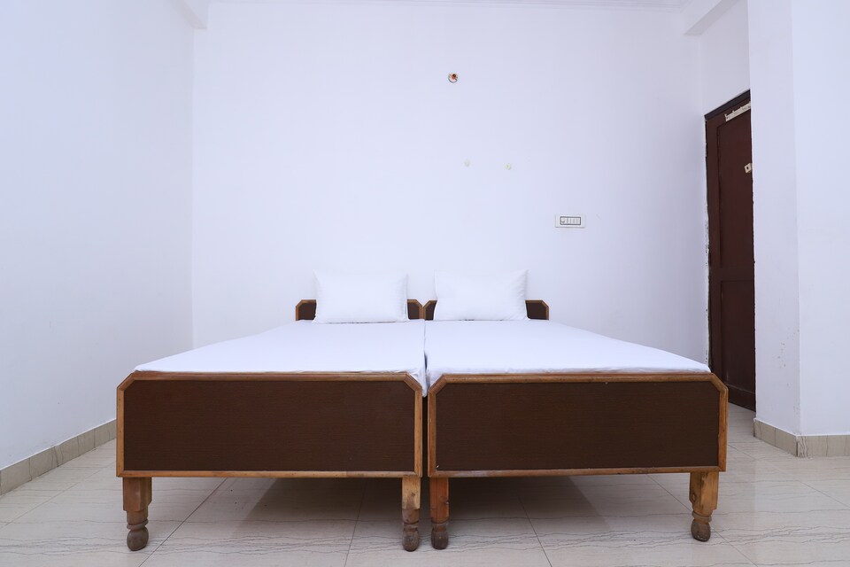 OYO LIFE NOD576 Sector 44, Noida Expressway SEZ, Noida