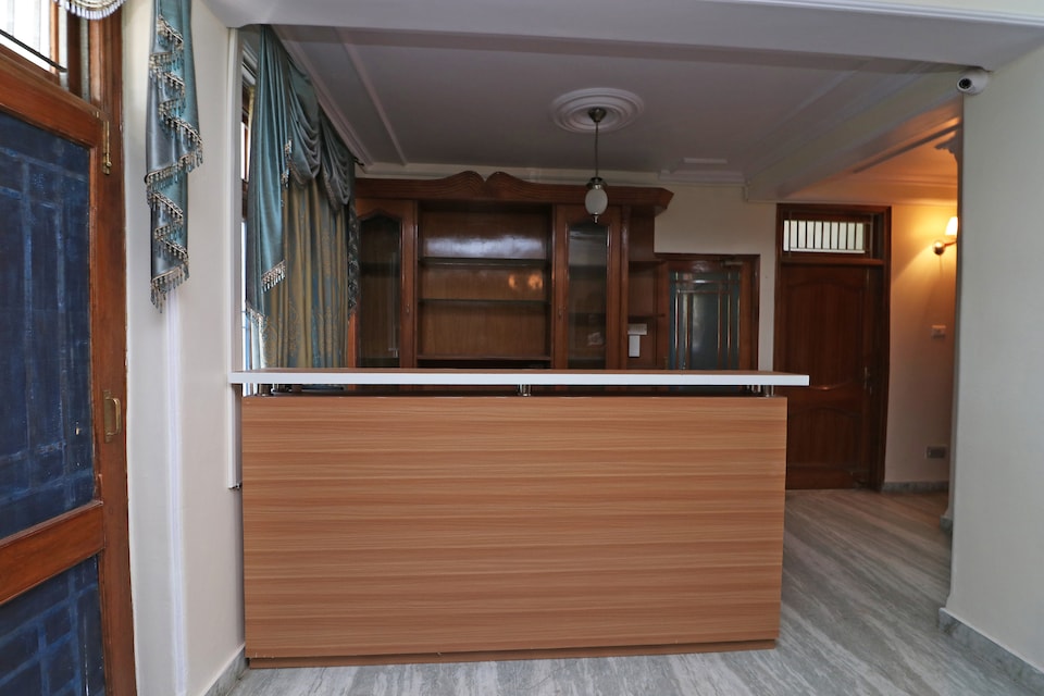 OYO 37261 Shirdi Sai Residency, New Shimla, Shimla