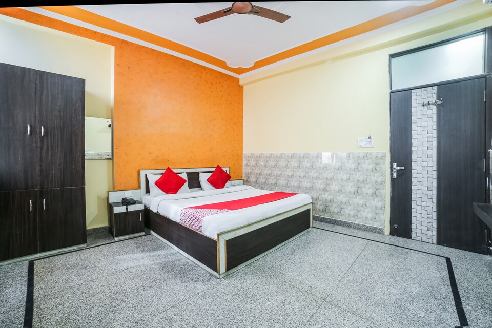OYO 37275 Hotel Shayar, Jaipur Airport, Jaipur