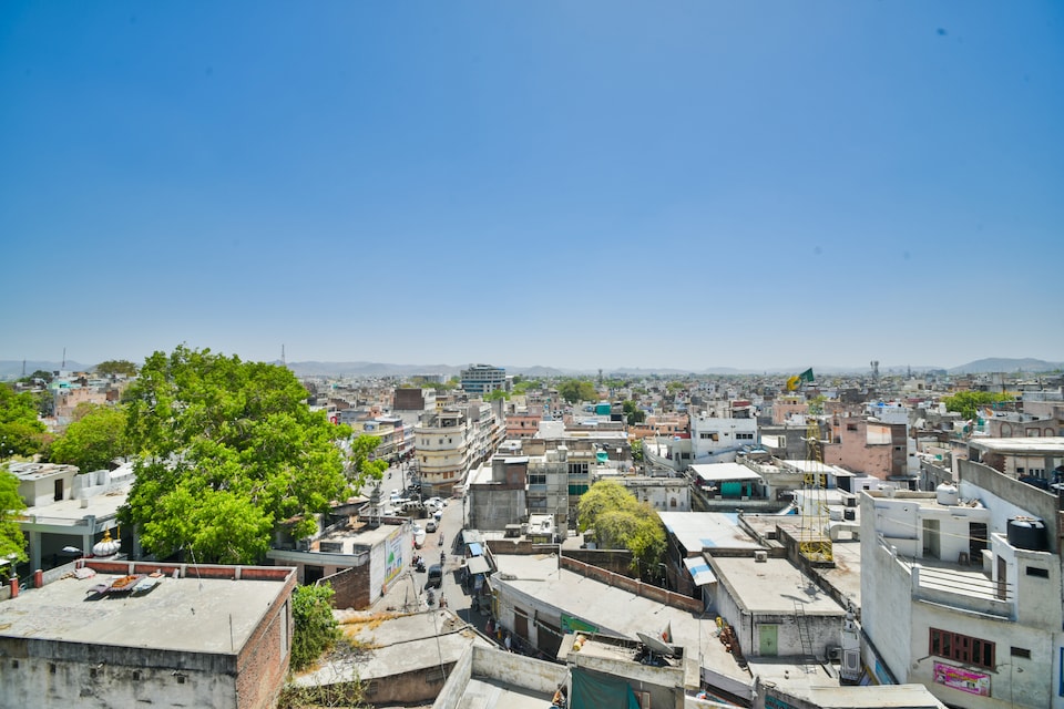 OYO 37281 Hotel Rajdeep, Gulab Bagh, Udaipur