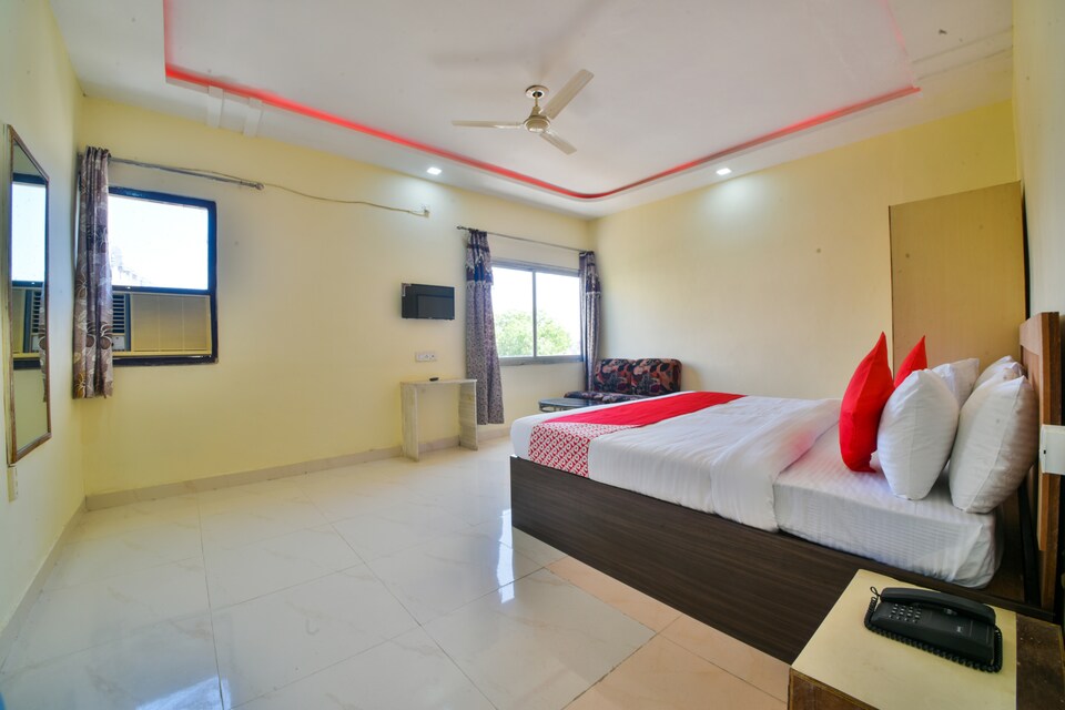 OYO 37281 Hotel Rajdeep, Gulab Bagh, Udaipur