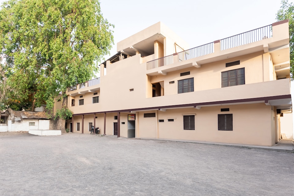 SPOT ON 37282 Omkar Guest House, Mahakal Temple 1, Ujjain