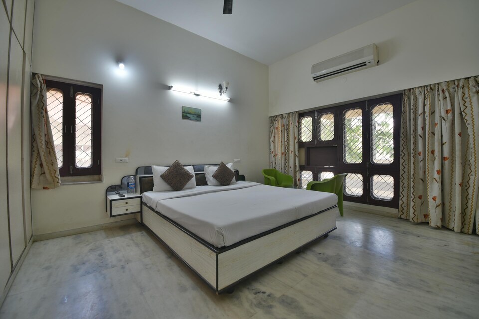 Live on UDP893 , Udaipur Central, Udaipur