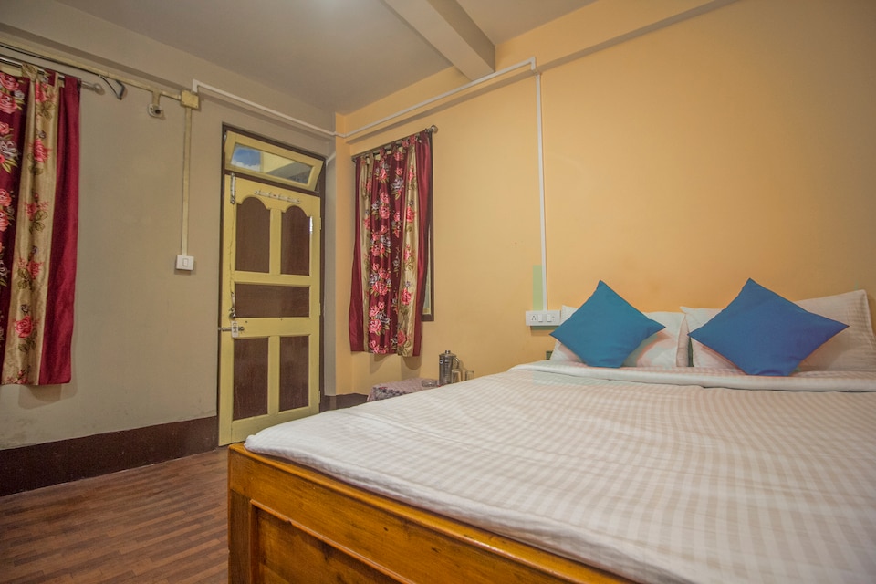 OYO 37303 Hotel Pema Mountain, Lachung, Lachung