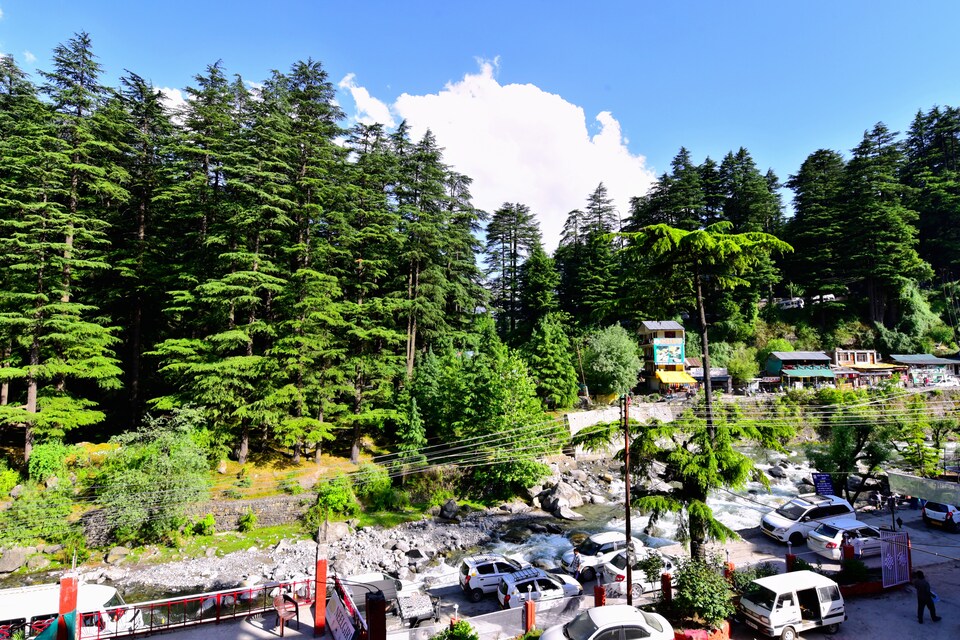 OYO 37336 Hotel Neelgiri, Old Manali Road, Manali