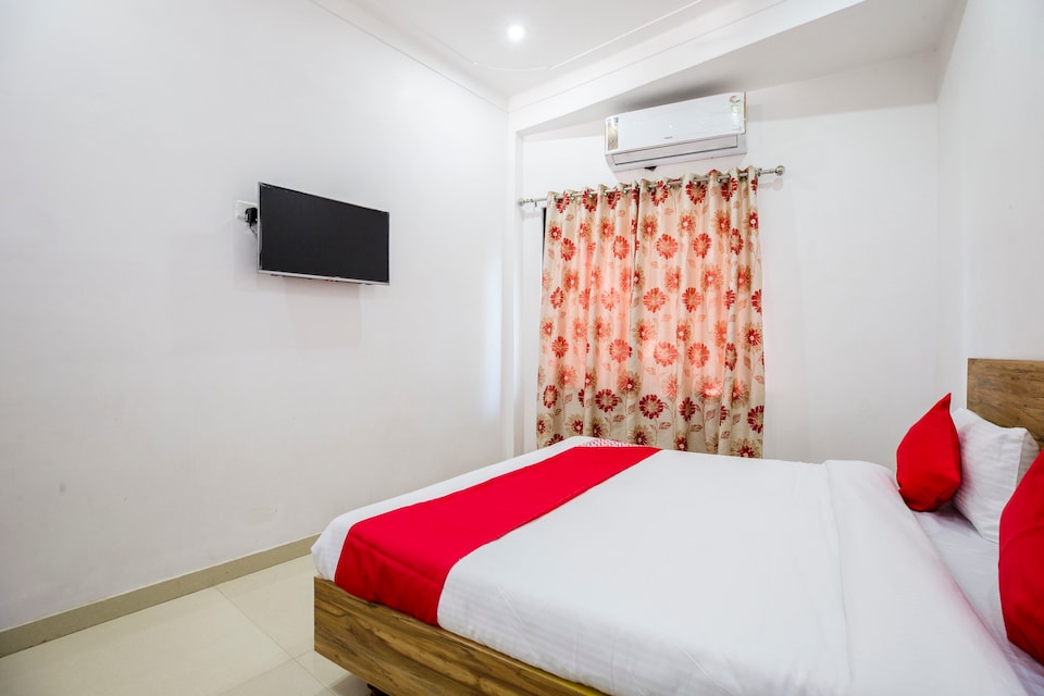 OYO 37341 Heritage High, Gulab Bagh, Udaipur