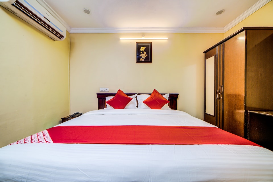 OYO 37344 Apple Homes, Madhapur-II, Hyderabad