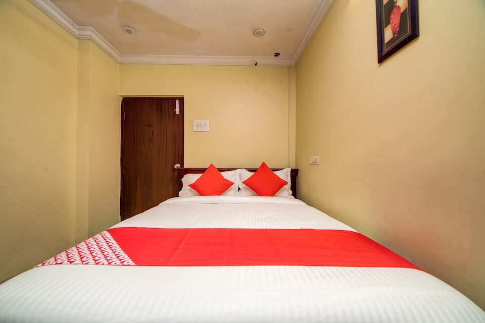 OYO 37344 Apple Homes, Madhapur-II, Hyderabad