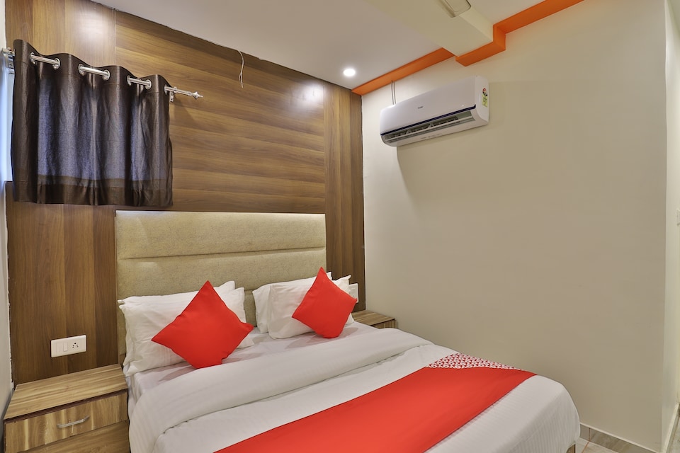 OYO 37359 Hotel Shiv Villa, Kankaria-Maninagar Ahmedabad, Ahmedabad