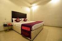 OYO Entco Beccun Designer Hotel Near Hyderabad Central