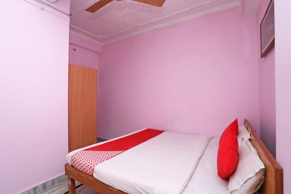 OYO 37360 Hotel Lotus, Rajgarh, Rajgarh