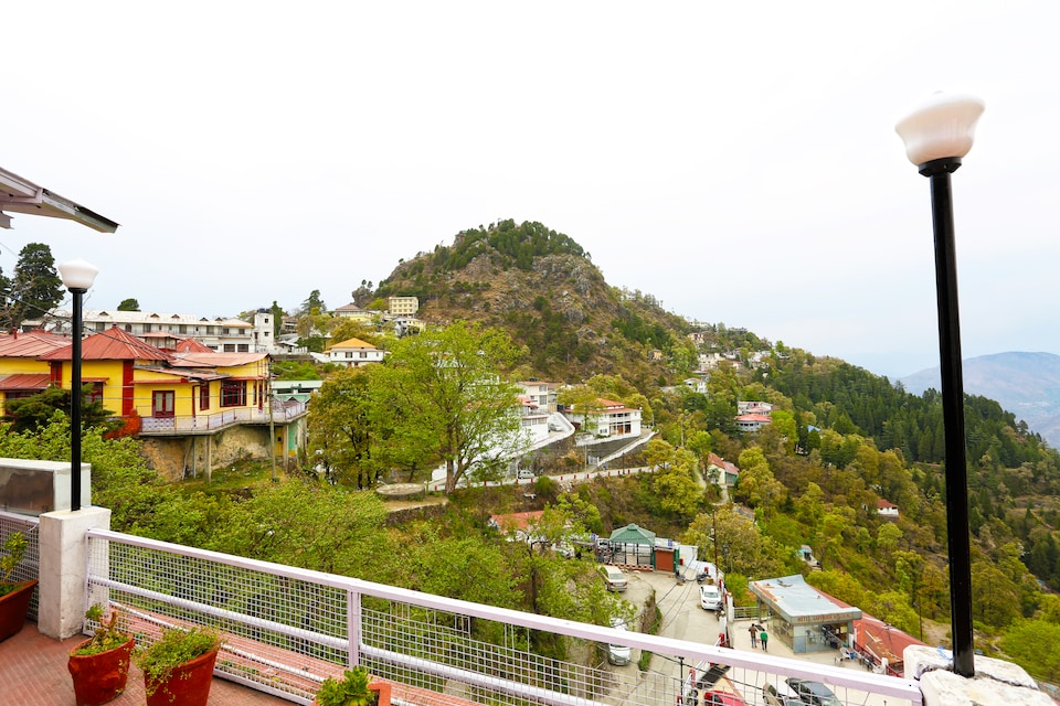 Capital 3639 Hotel Pioneer  Capital Mussoorie  Book    1489 OYO
