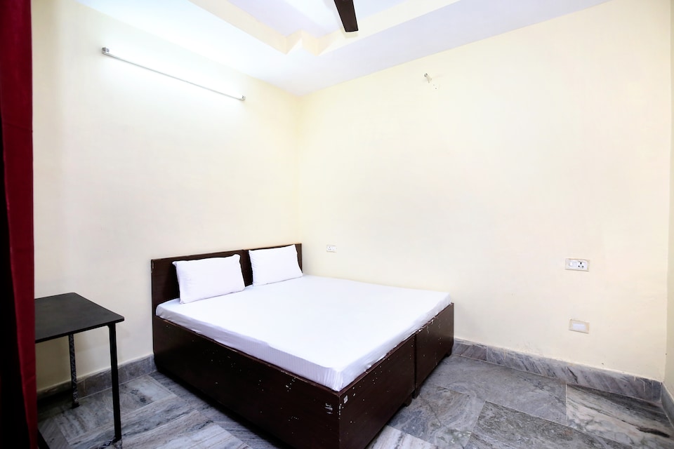 SPOT ON 37378 Hotel Sartaj 1, Zirakpur, Zirakpur