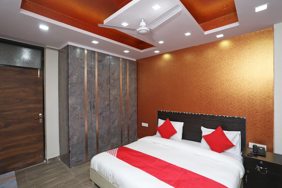 OYO 37382 Kanchan Kunj, Dwarka Delhi, Delhi