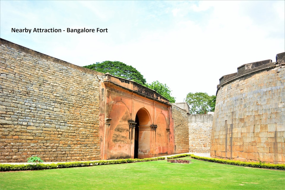 OYO 316 Hotel Brigade Royale, MG Road Bangalore, Bangalore