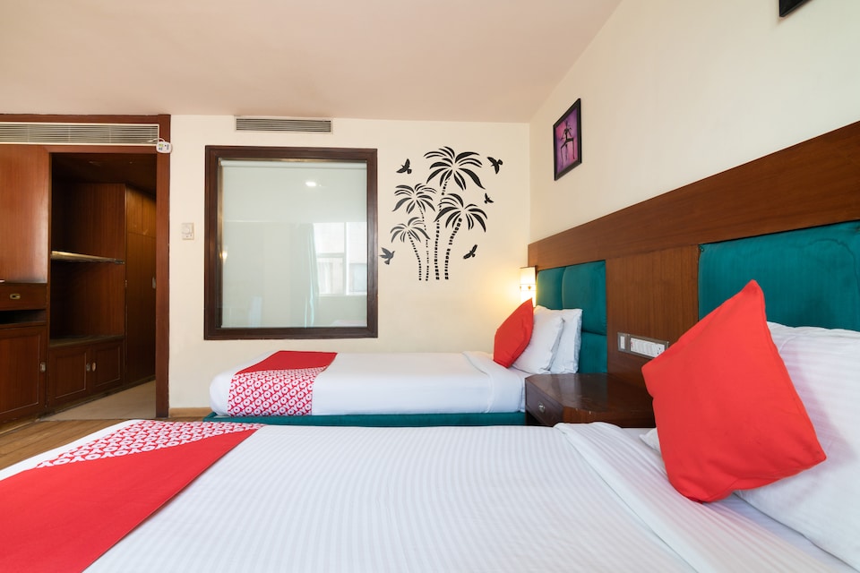 OYO 316 Hotel Brigade Royale, MG Road Bangalore, Bangalore