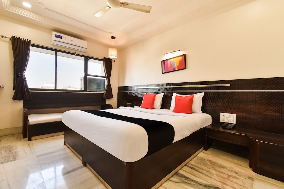 Collection O Hotel Shirdi Park Inn, Temple Area Shirdi, Shirdi