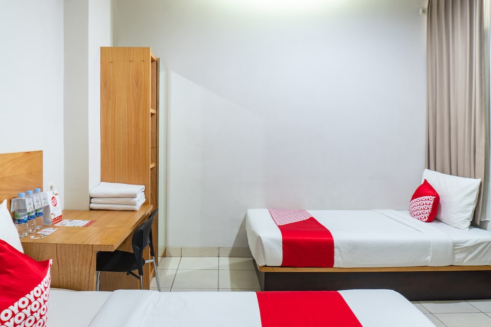OYO 794 Ln 9 Bandung Guest House, Pasteur, बांडुंग