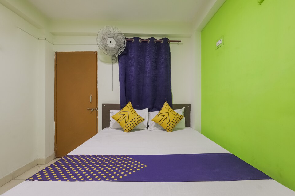SPOT ON 37422 Kakul Stay Inn, Ayudha Bypass, Bhopal