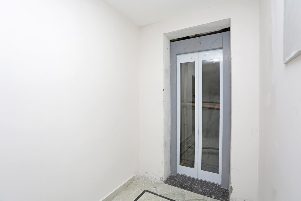 Capital O 37423 Golden Leaf, Chakrata Road Dehradun, Dehradun